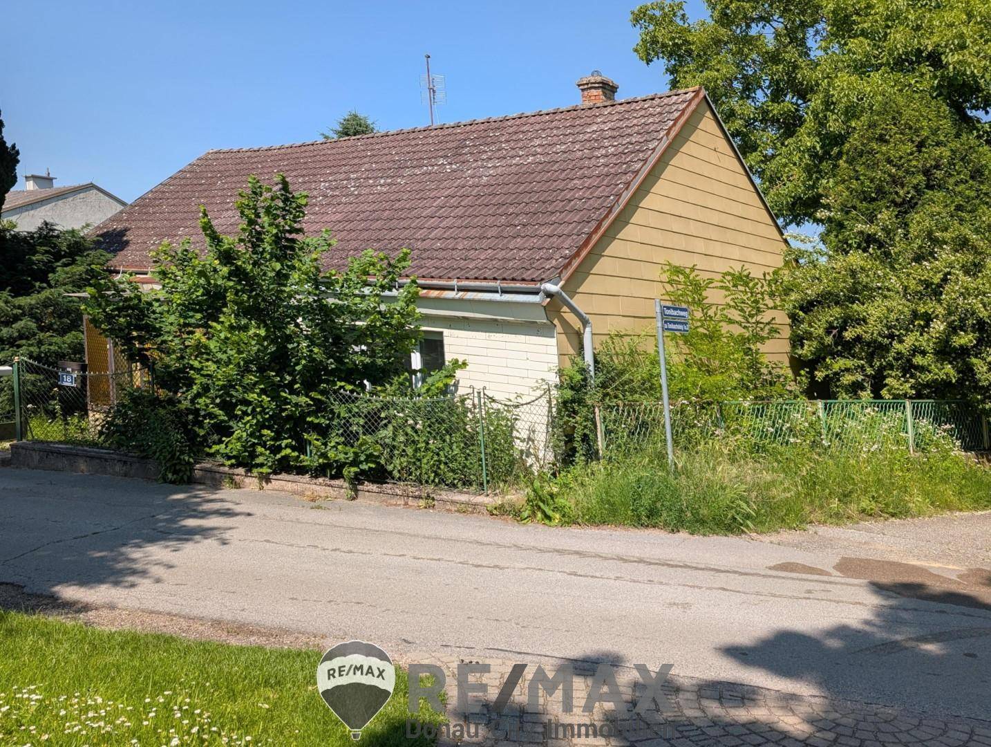 Strassenansicht_seitlich