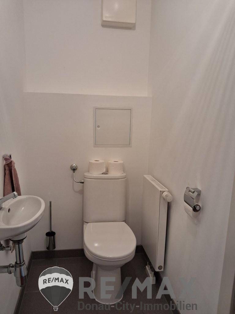 13 WC UG 1210
