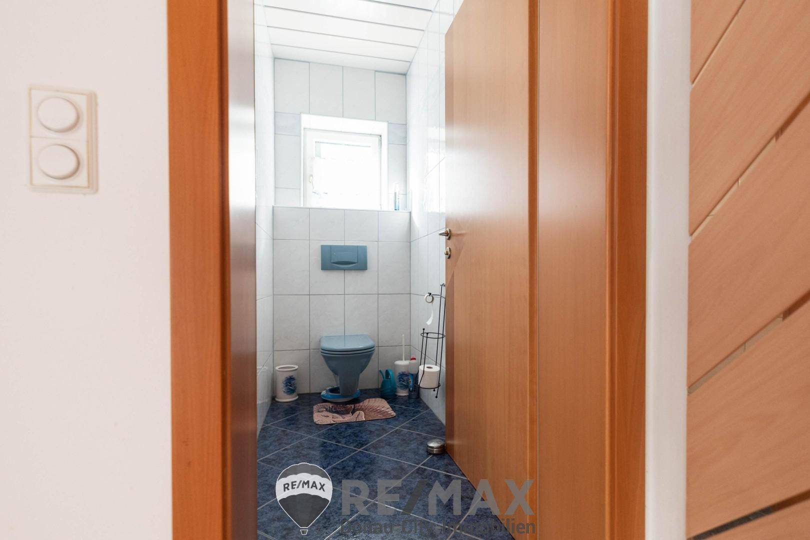 19 WC