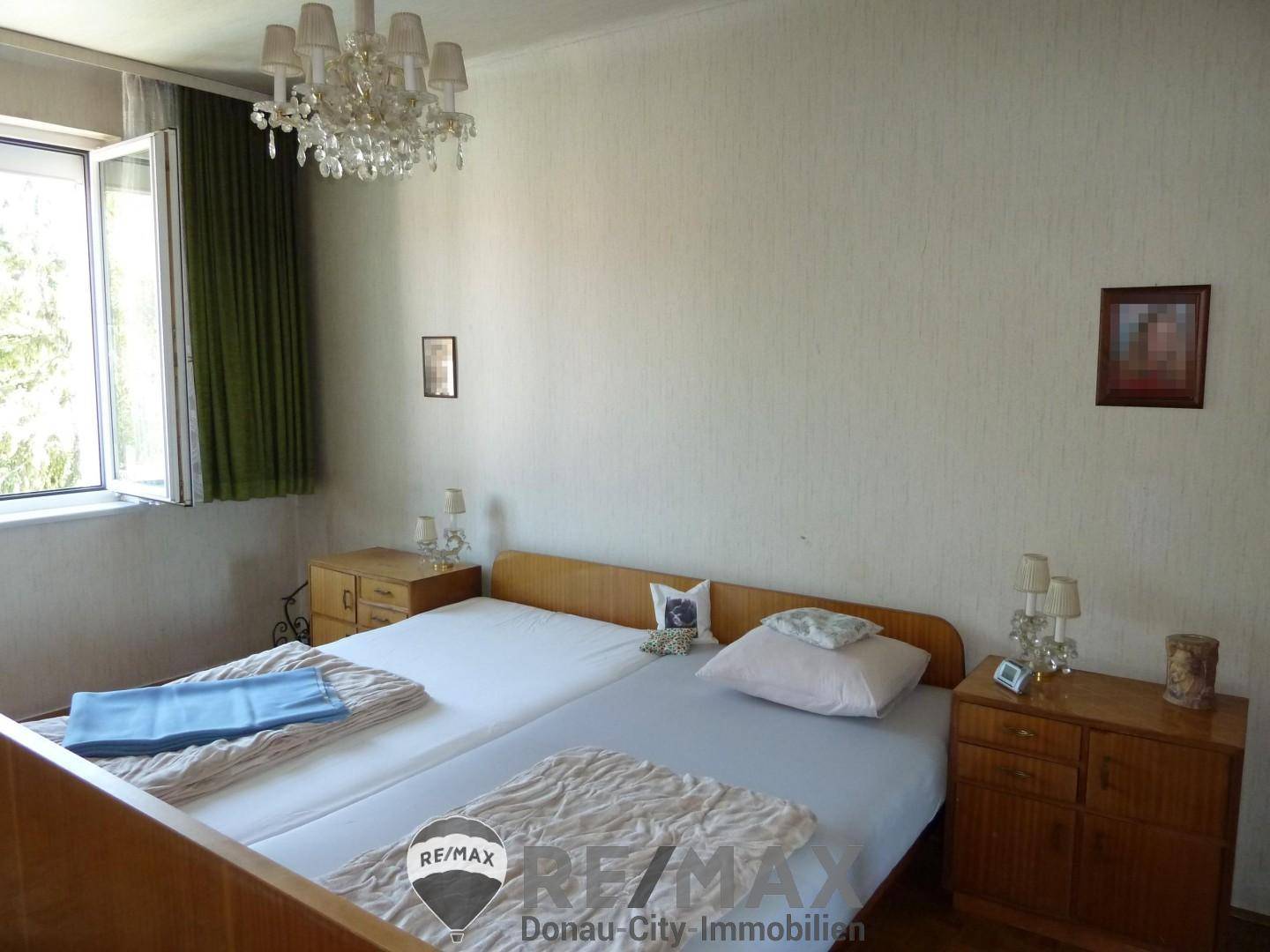 4. Schlafzimmer
