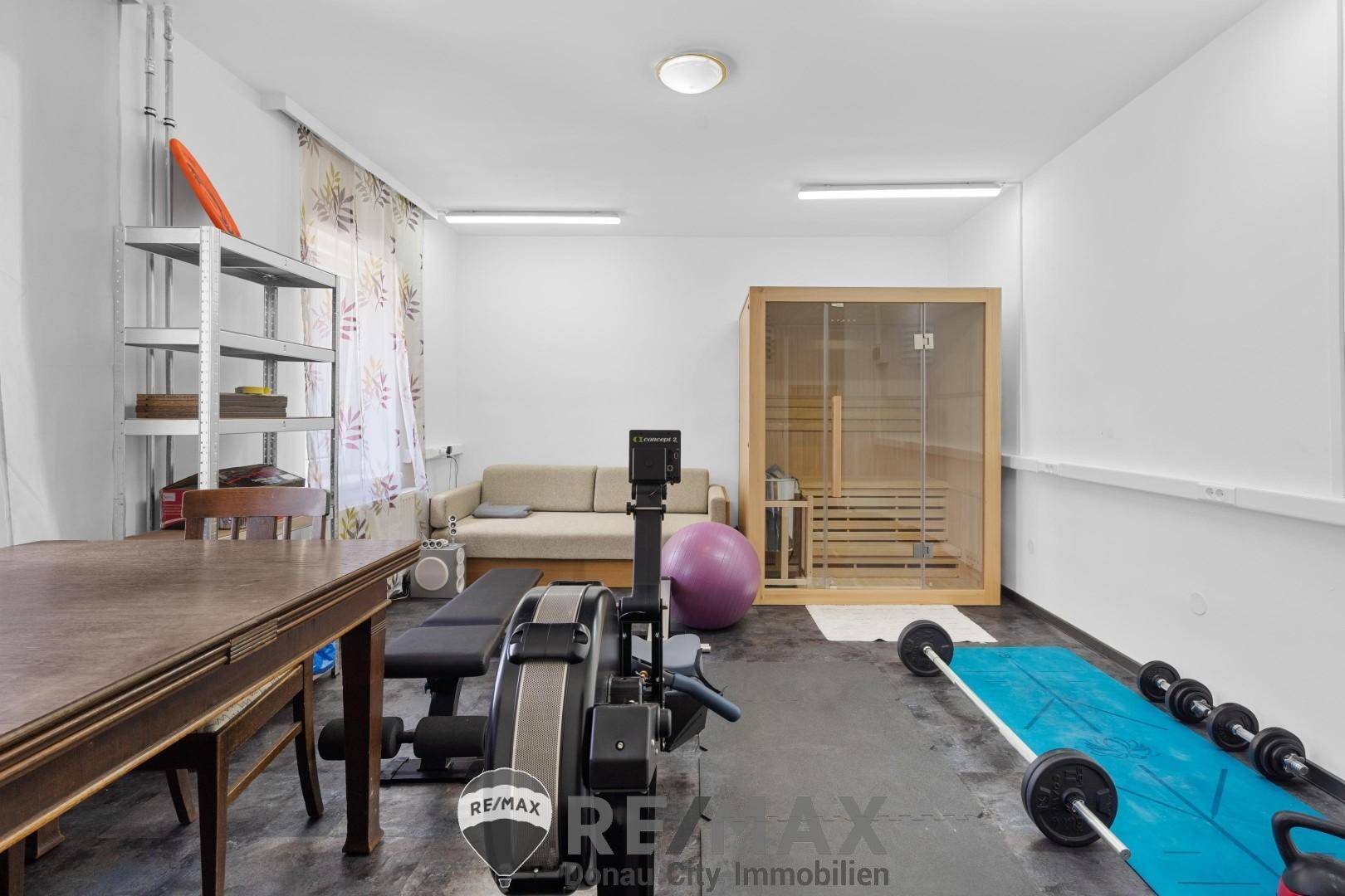 16 Zimmer EG