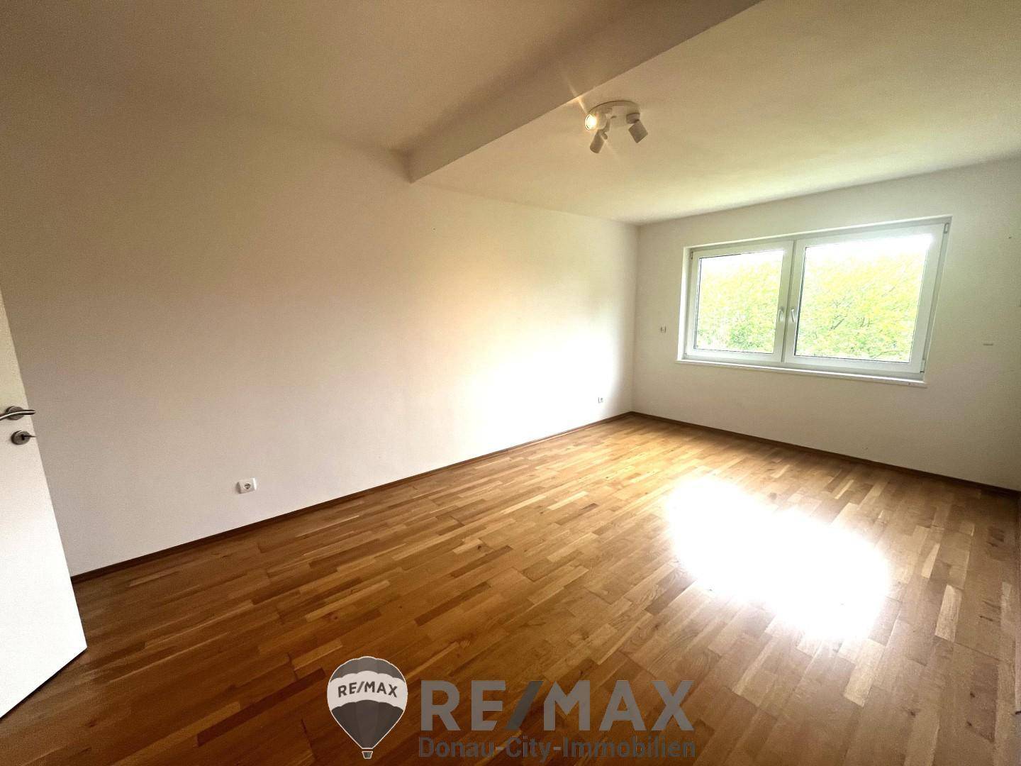 31 UG_Gästezimmer_Arbeitszimmer_UG
