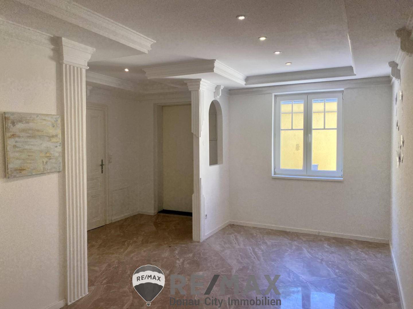 02 Wohnzimmer