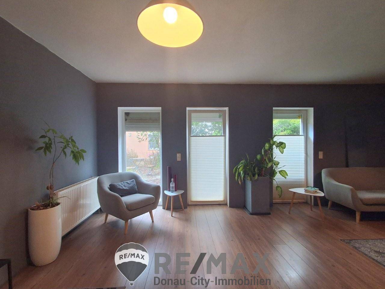 2 Wohnzimmer RH 2232
