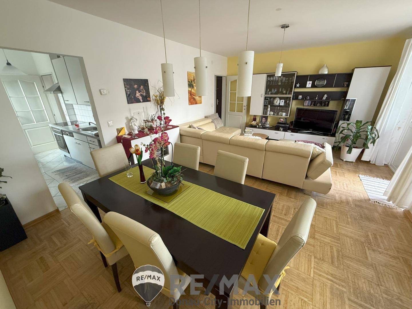 27. Eigentumswohnung 2700 Wr. Neustadt