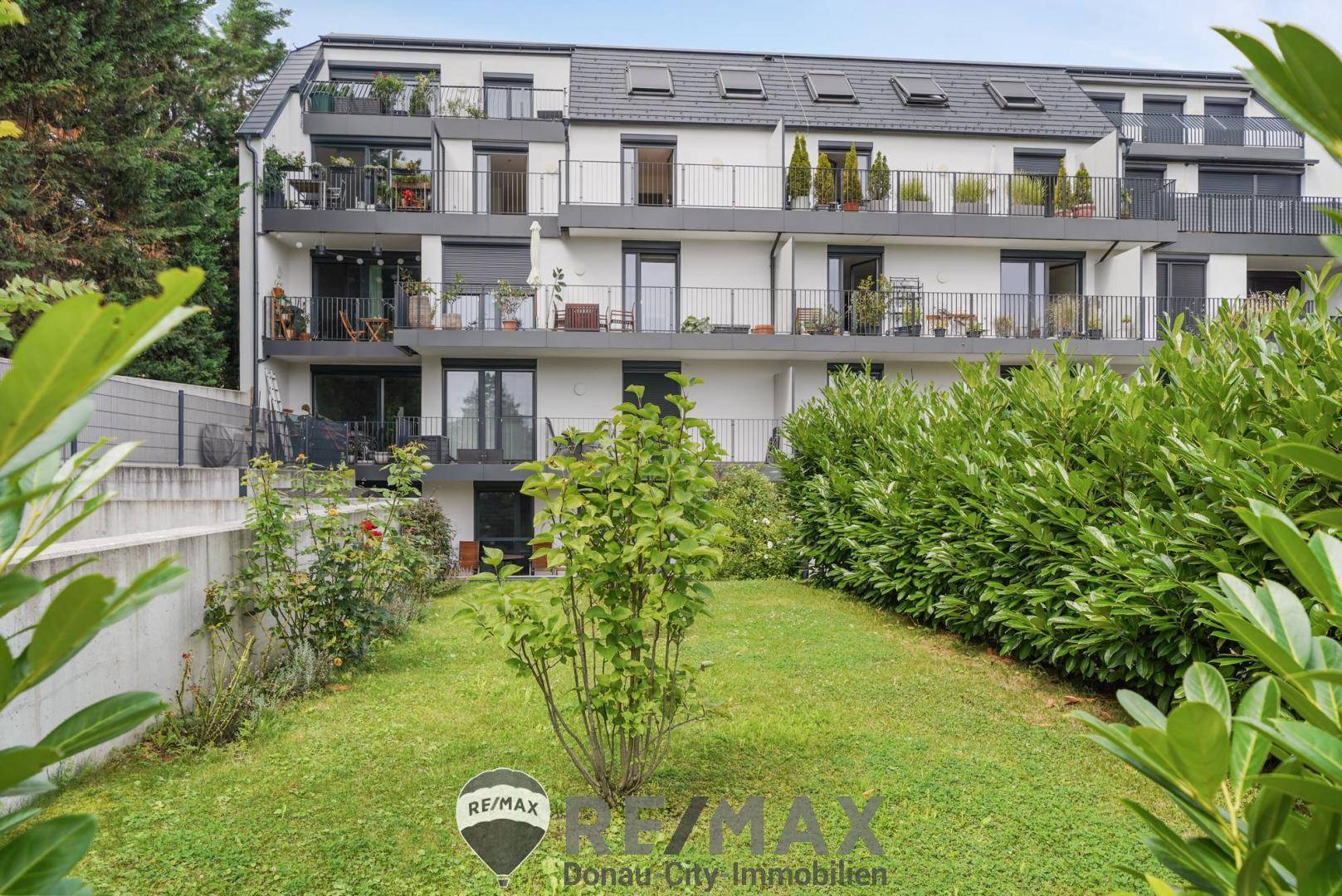 11-Gartenansicht