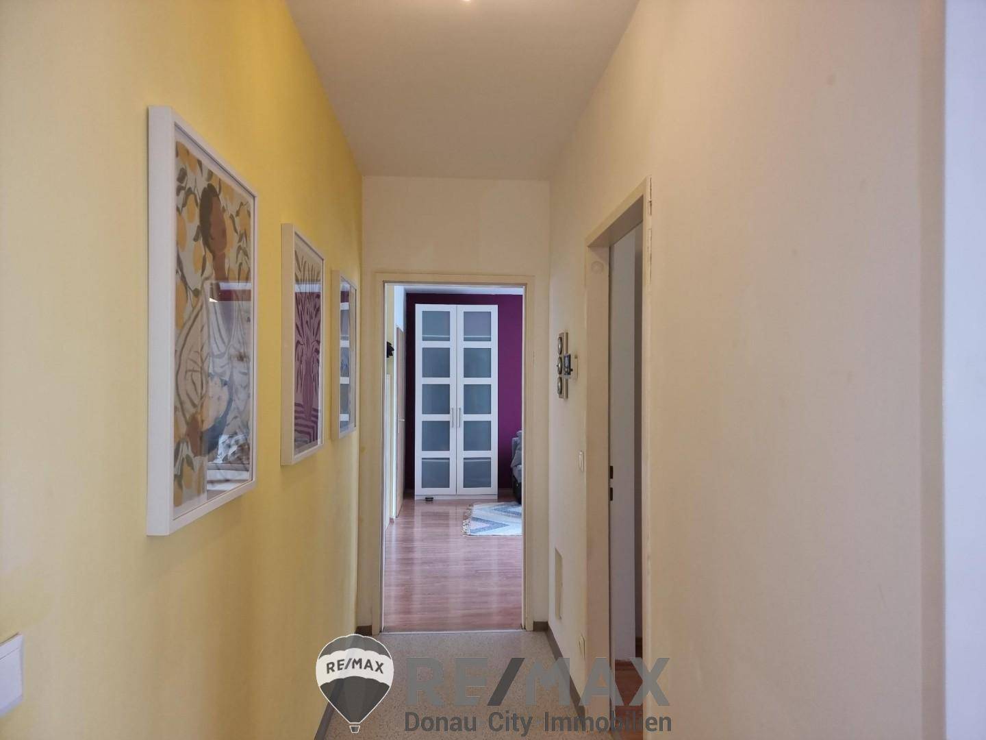 ETW 2000 12 Galerien