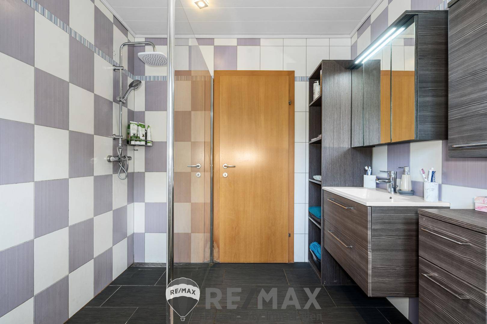 10. Bungalow 2630 Ternitz