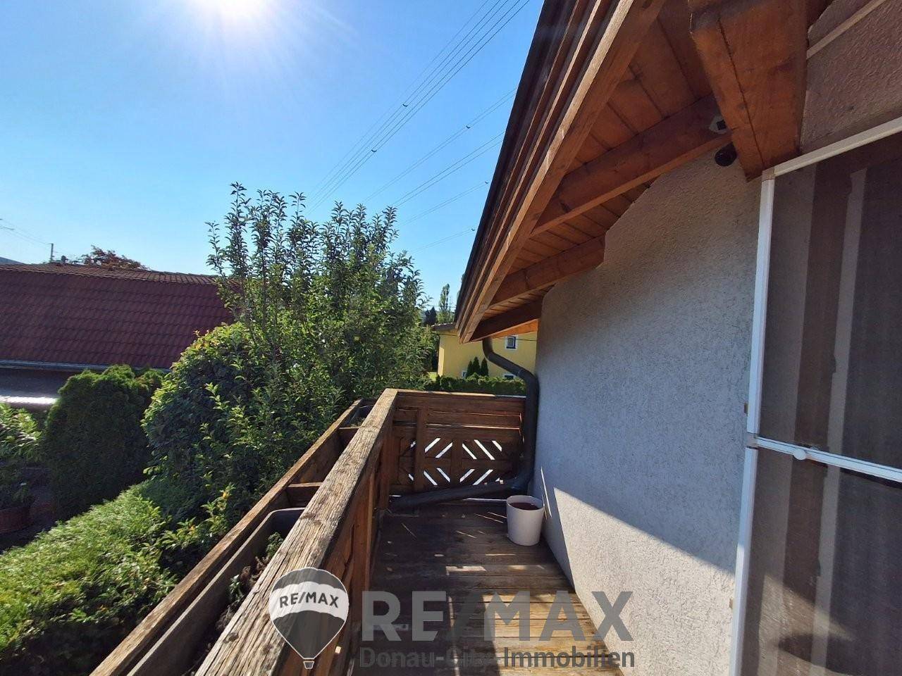 18 Balkon OG 1210