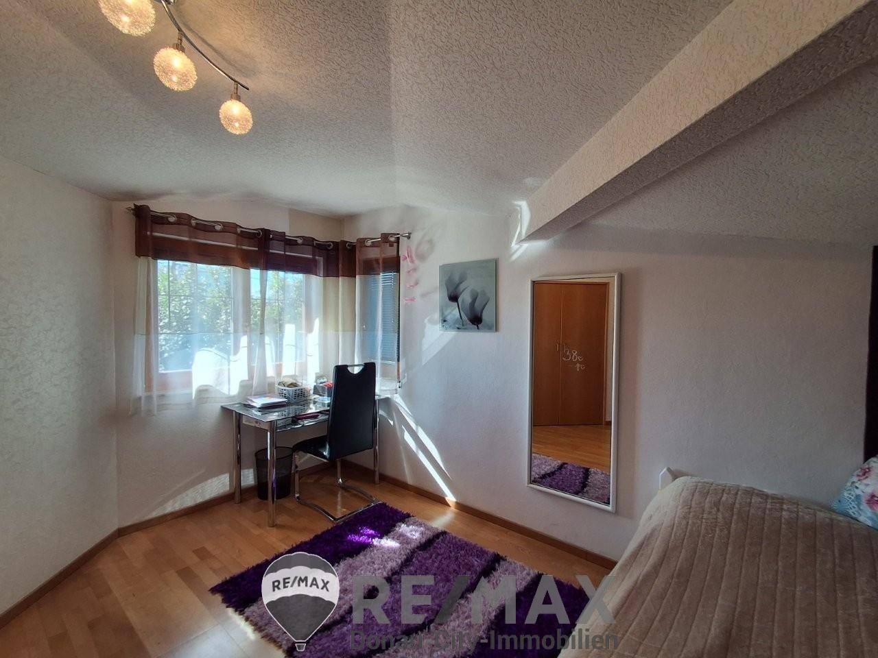 21 Jugendzimmer OG 1210