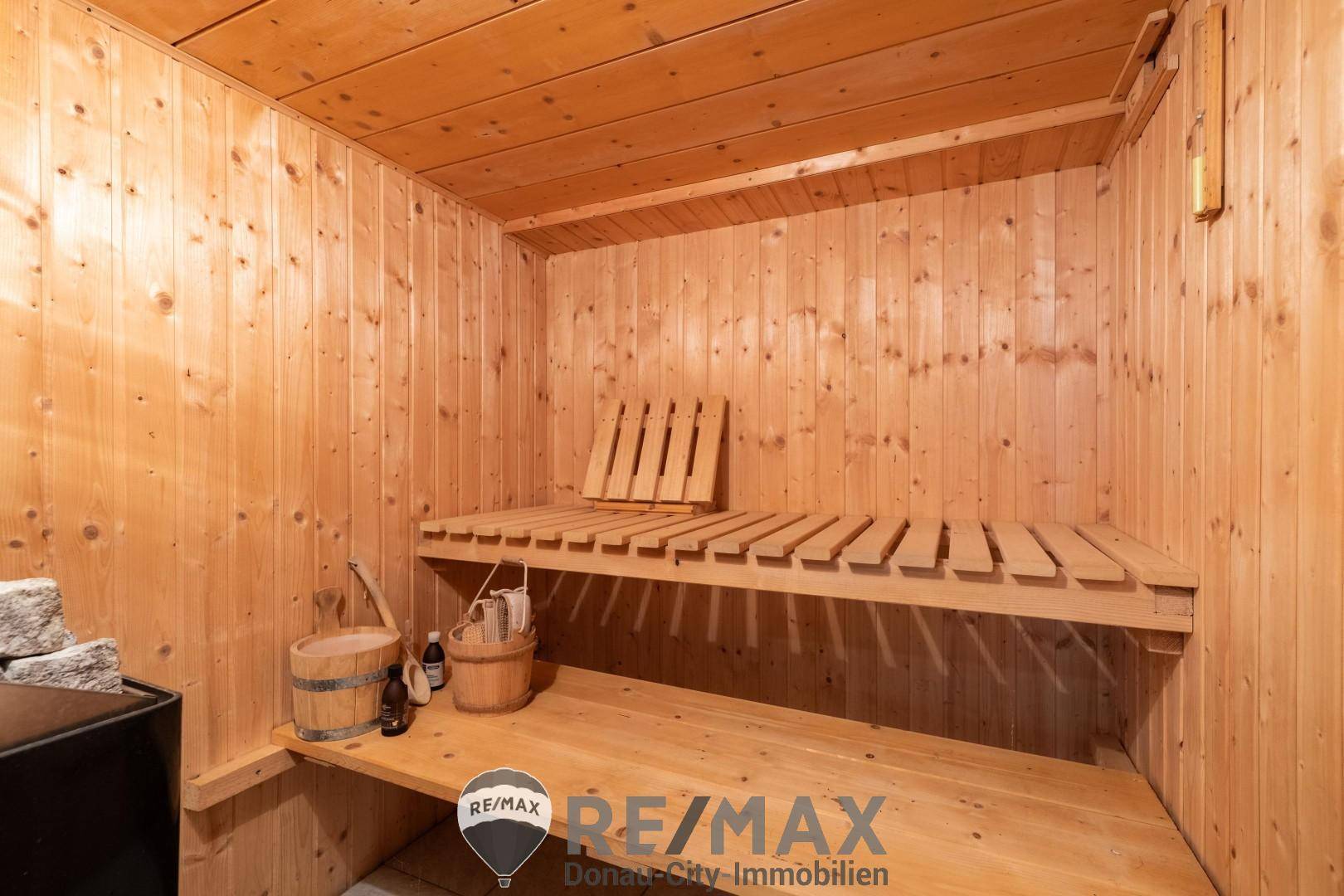 03 Sauna