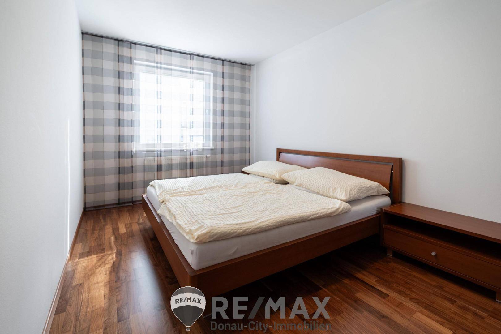 04 Schlafzimmer
