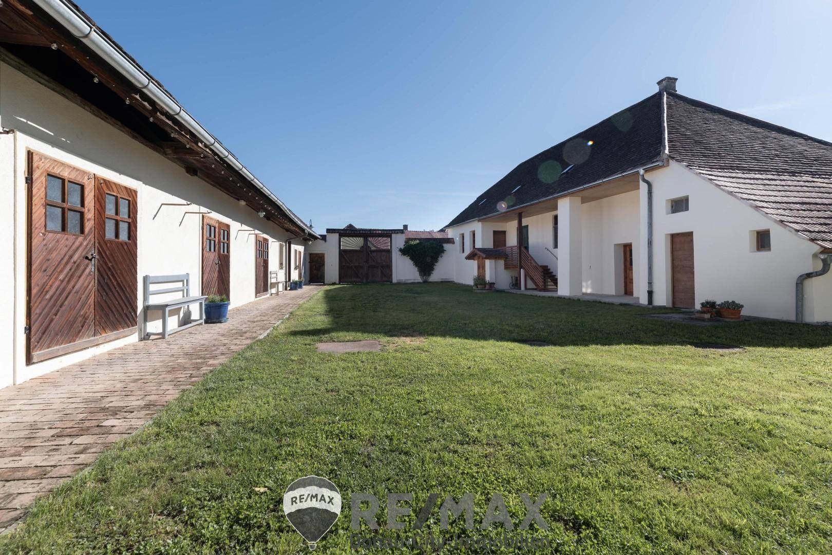 Haupthaus - Hofansicht
