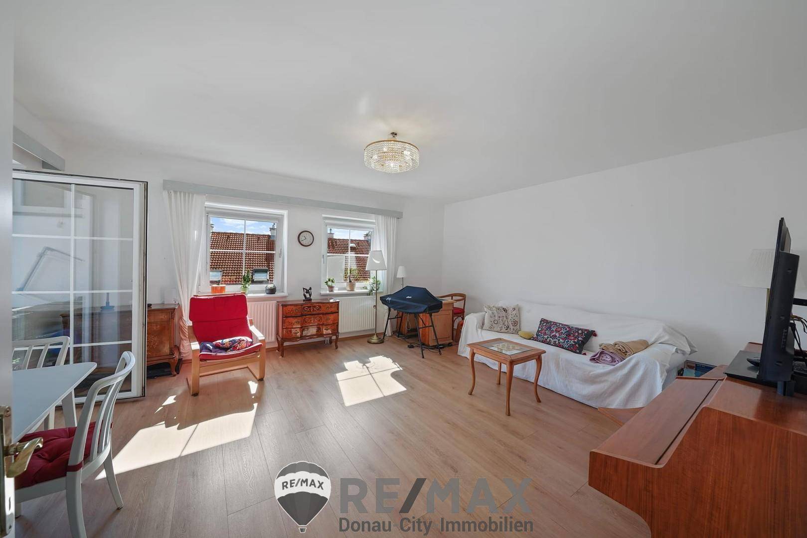 07-Wohnzimmer