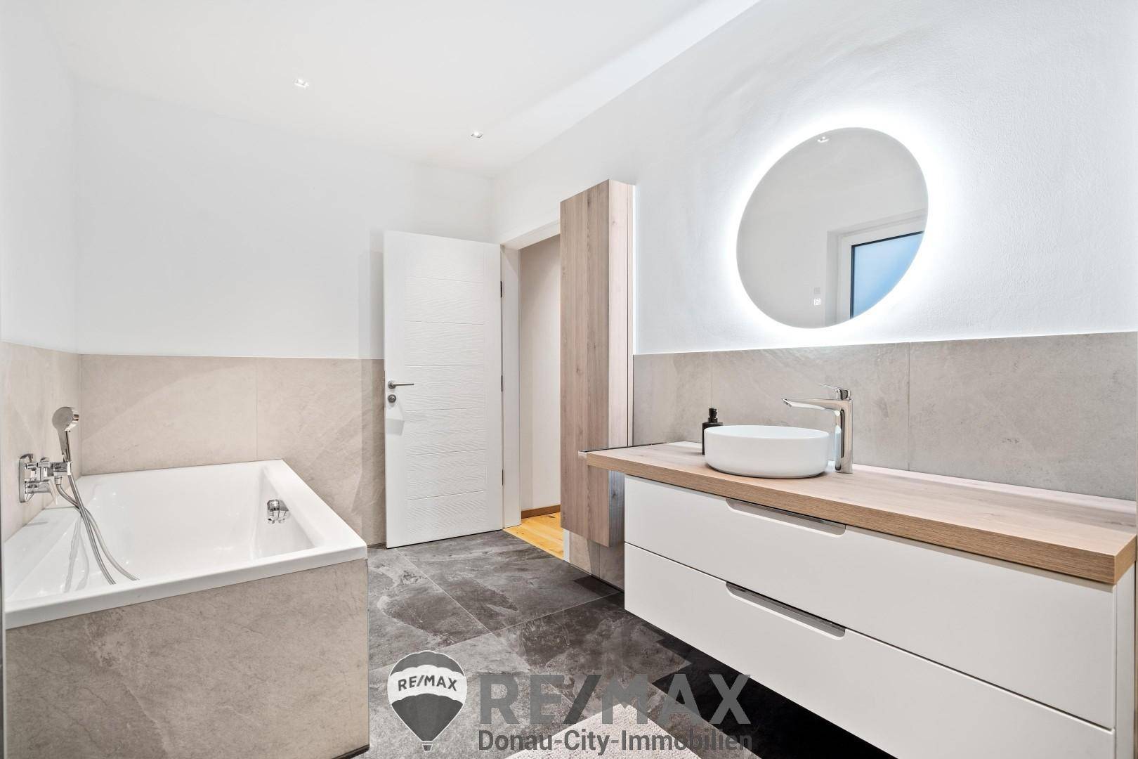 14 Badezimmer