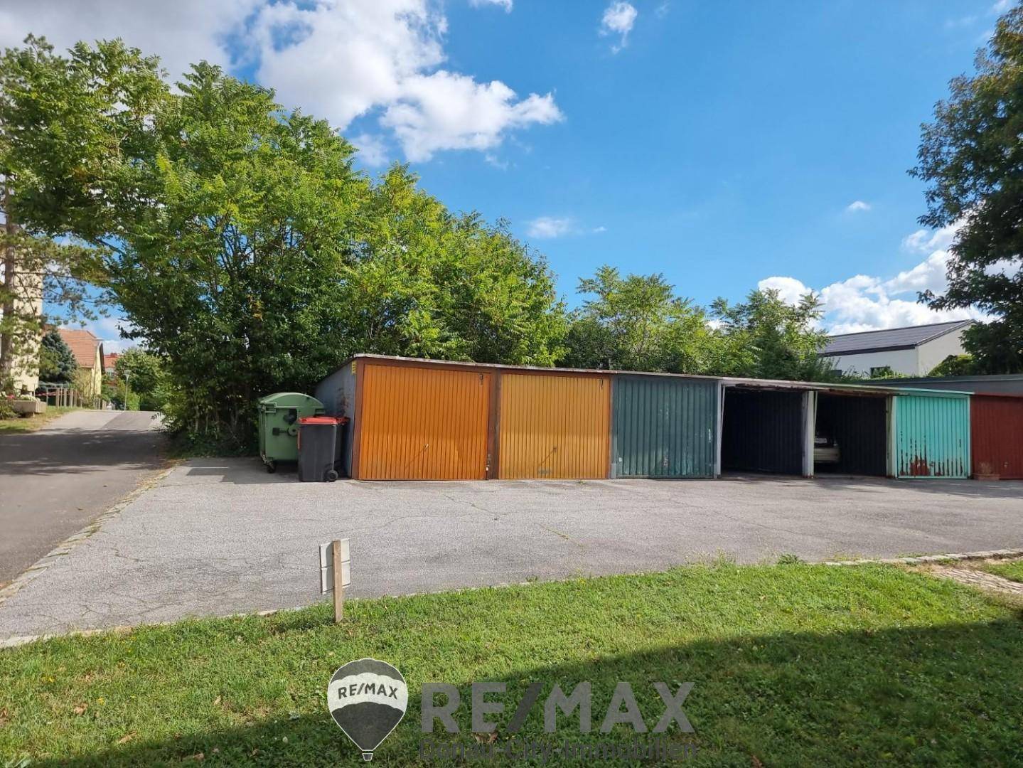 ETW 2230 10 Garage