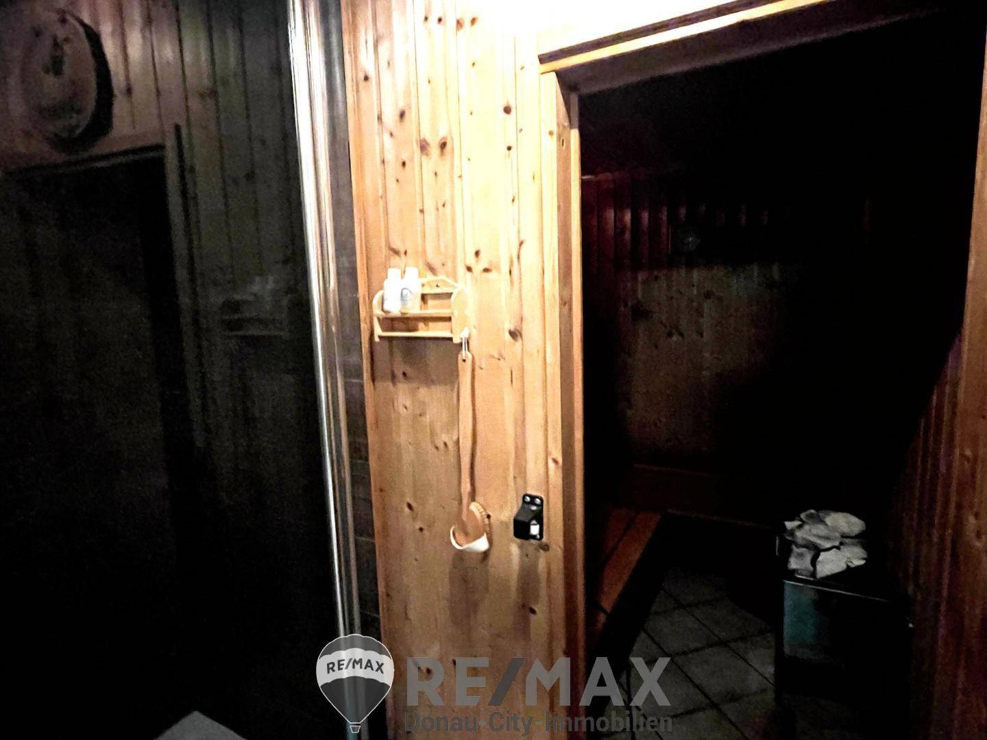 24 Sauna - KG