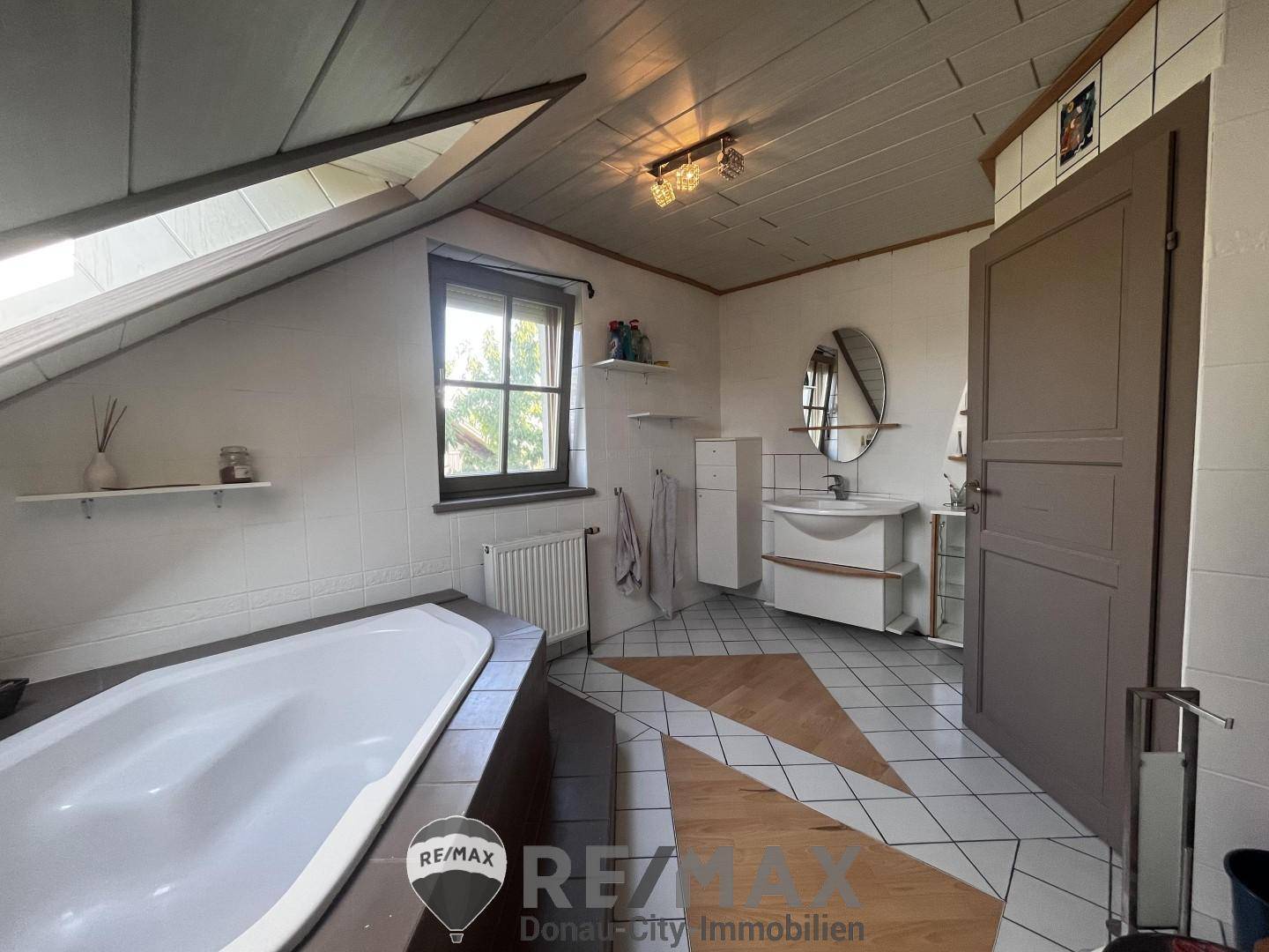 18 OG - Badezimmer