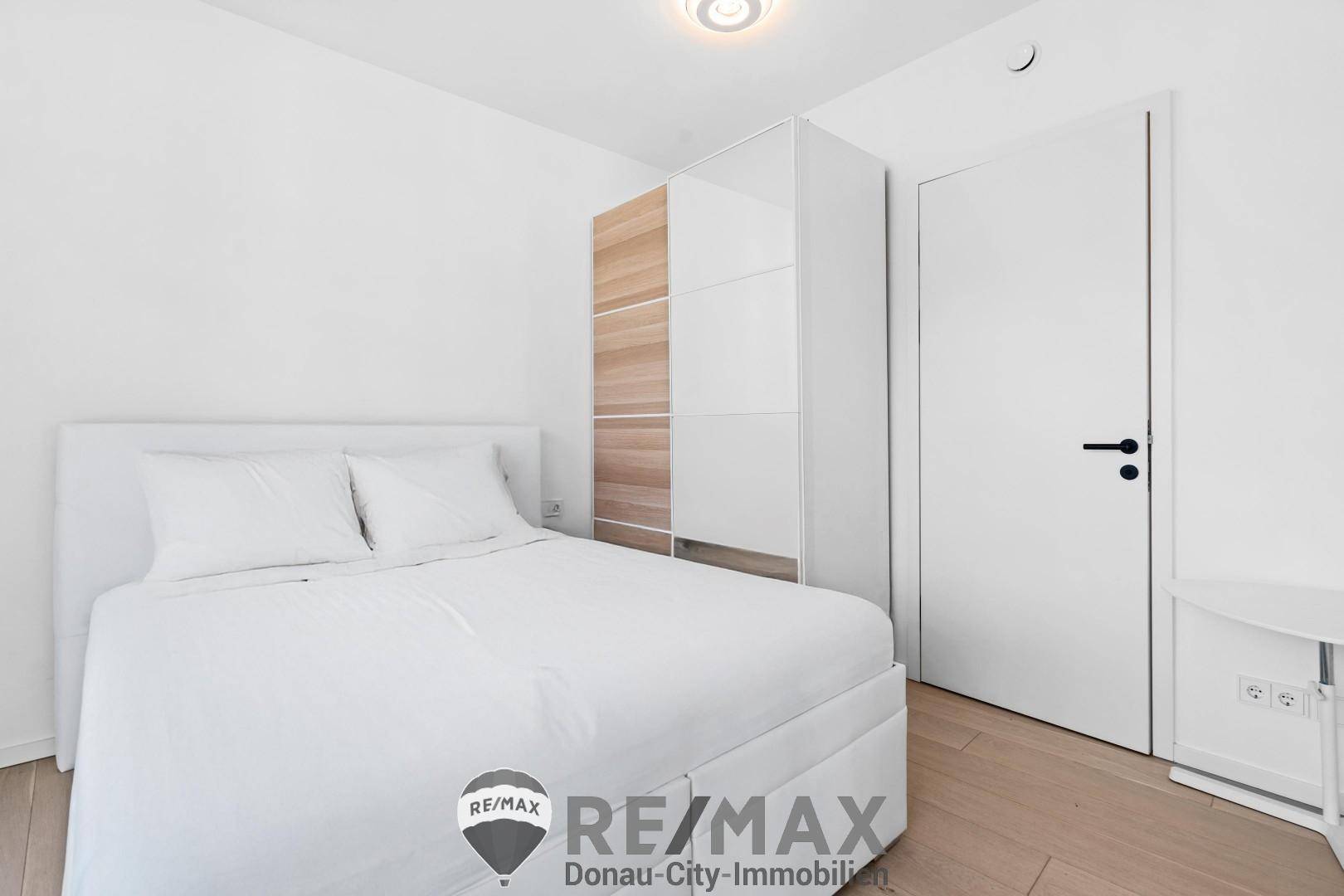 MTW 1220 Wien