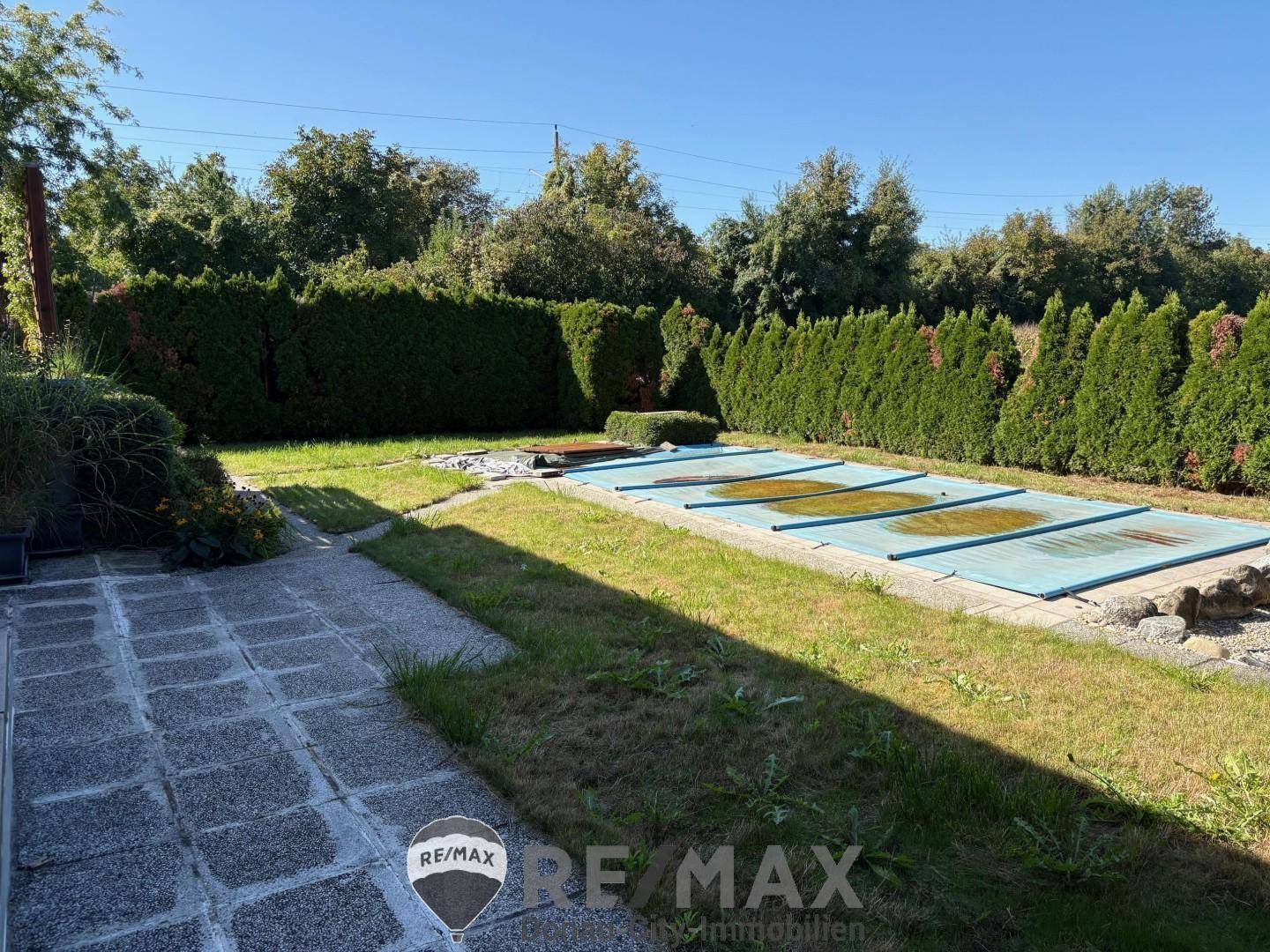 04 Garten Pool