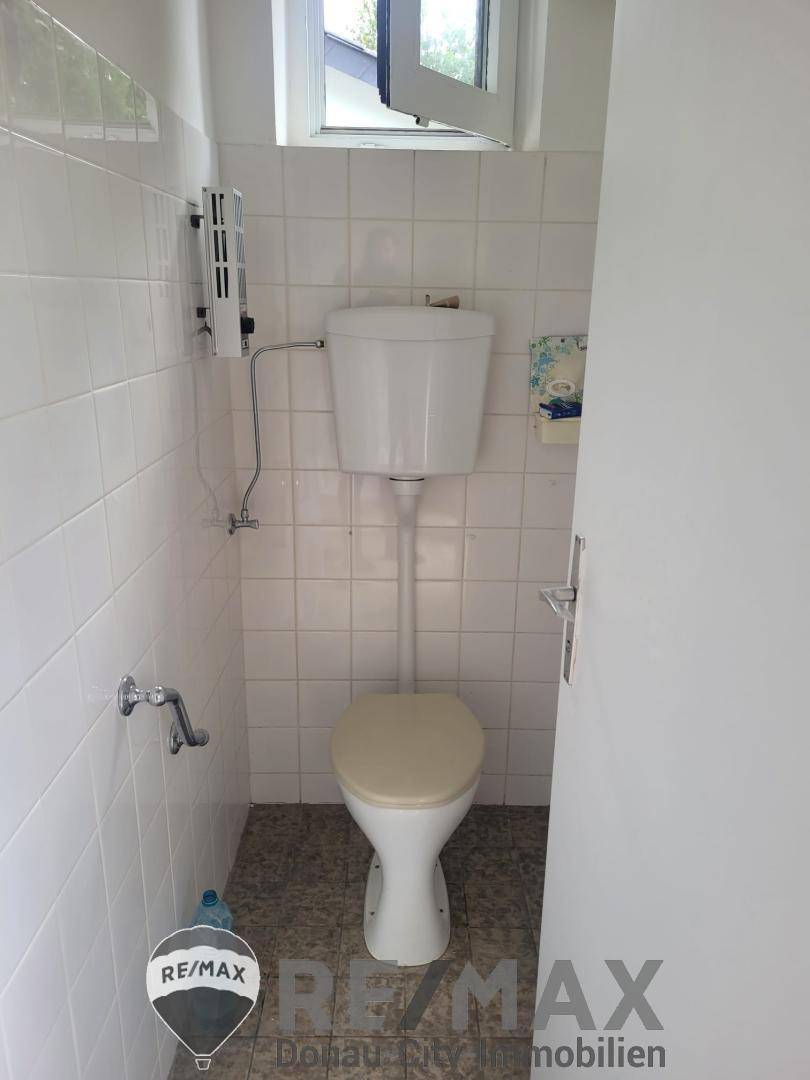 10 WC