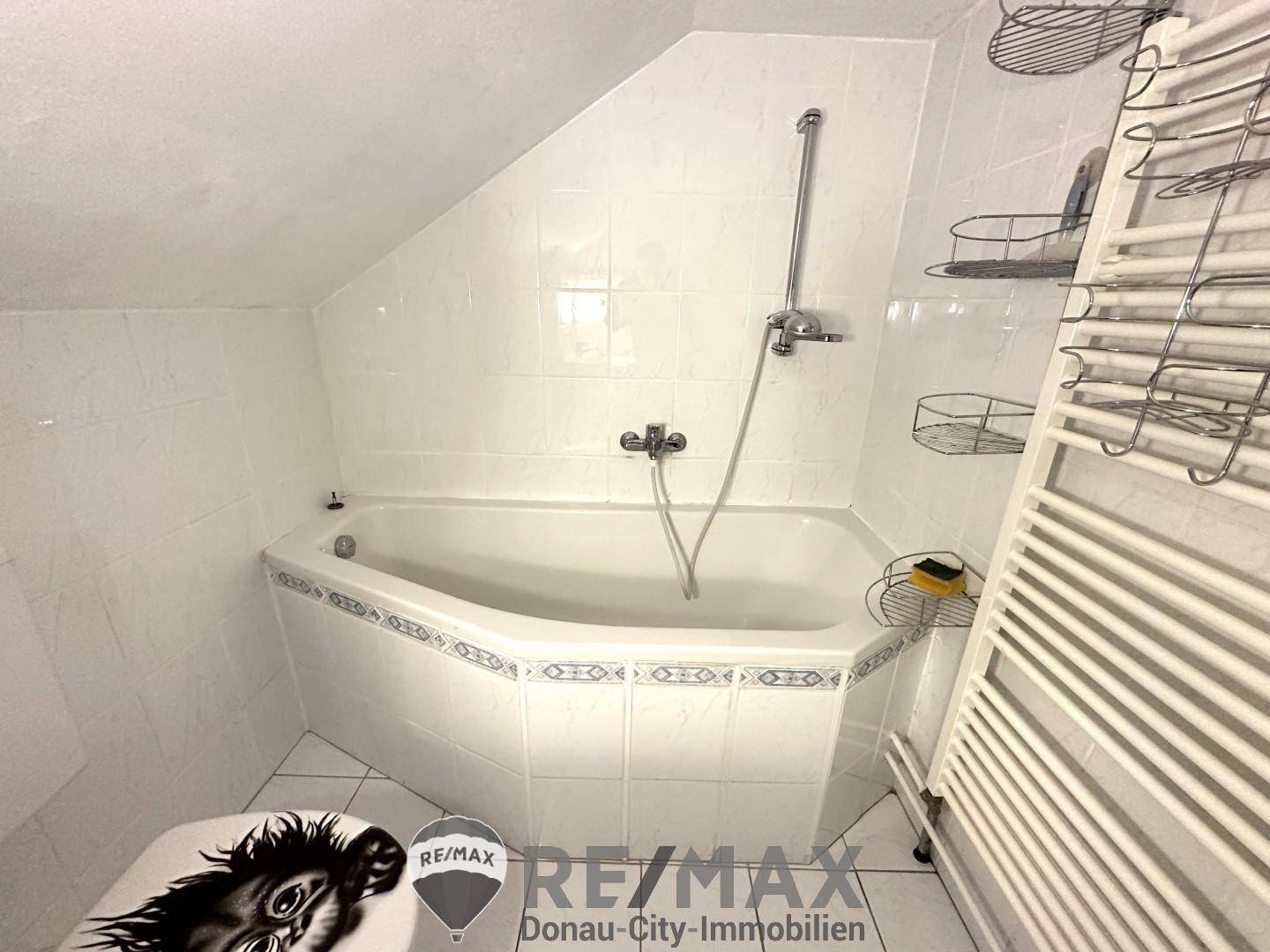 21 Badezimmer - OG