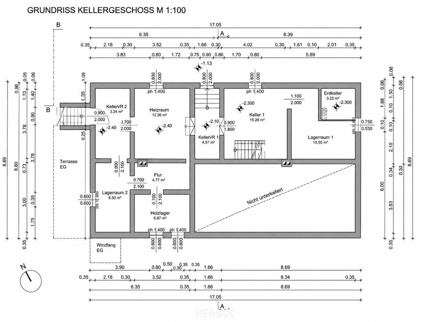 Technischer Grundriss des Kellergeschosses mit detaillierten Maßen und Raumaufteilung.