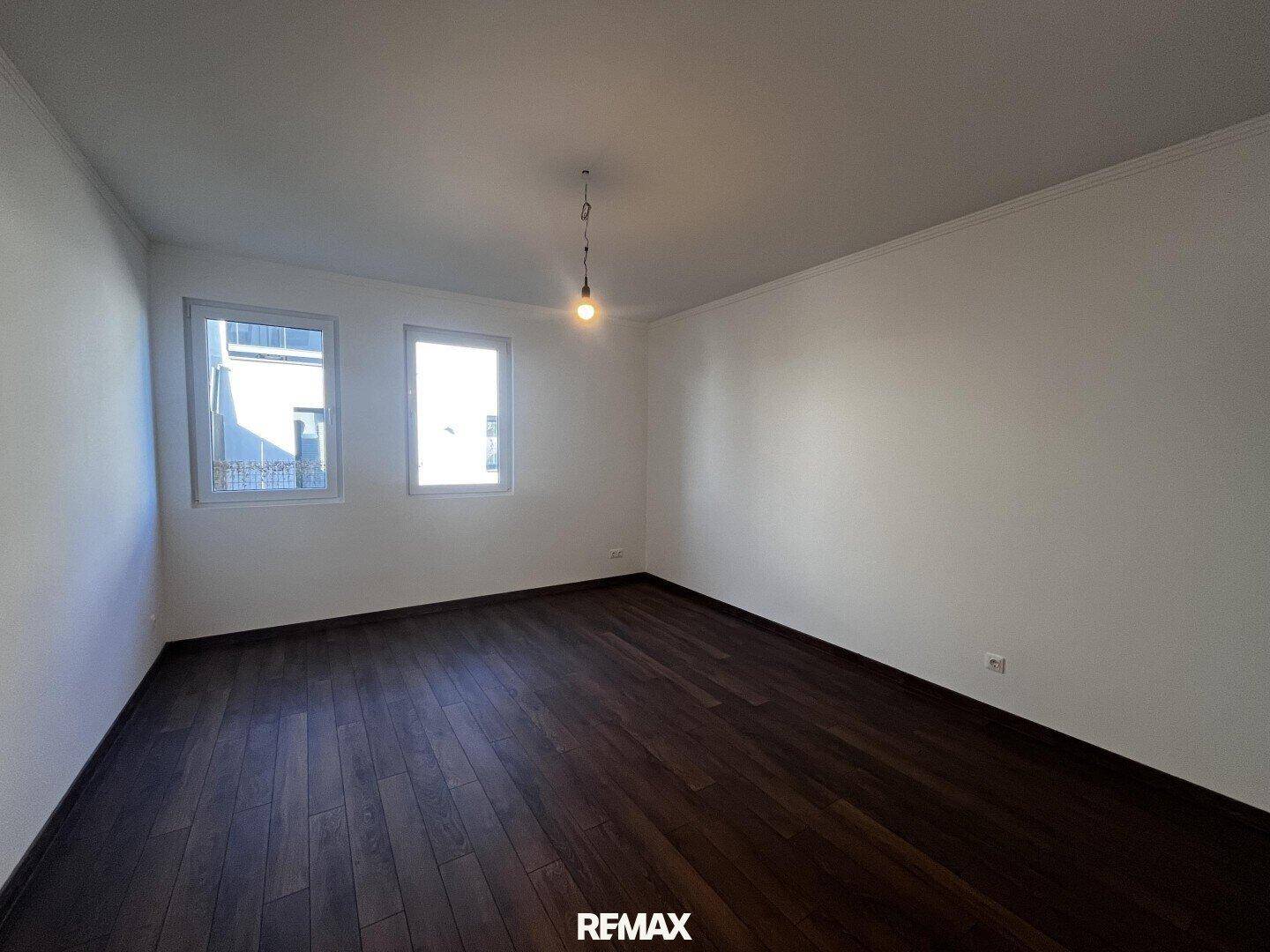 04 OG_Zimmer1a