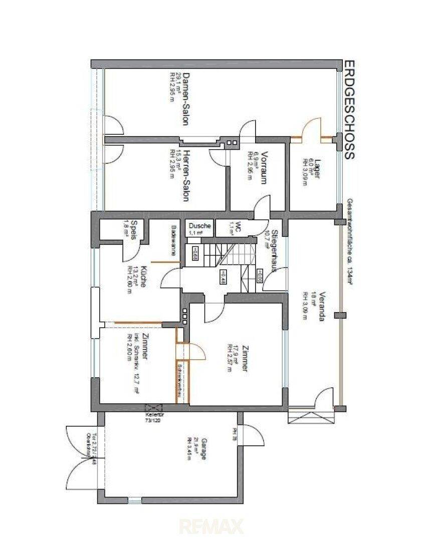 Grundriss des Erdgeschosses mit mehreren Zimmern, Küche, Bad und Garage.