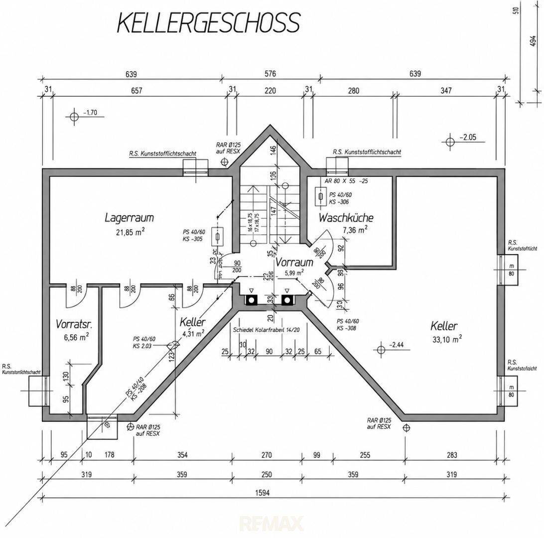 Grundriss des Kellergeschosses mit Lagerräumen, Waschküche und Vorratsraum.
