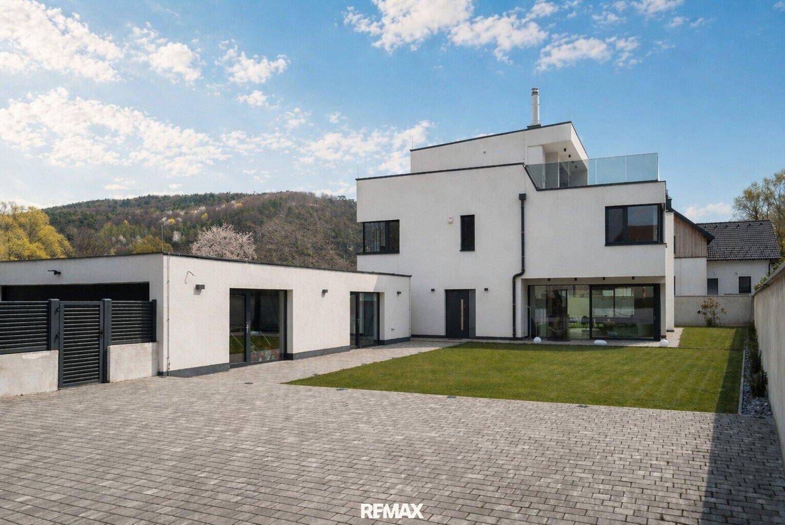 05 Villa in Alland