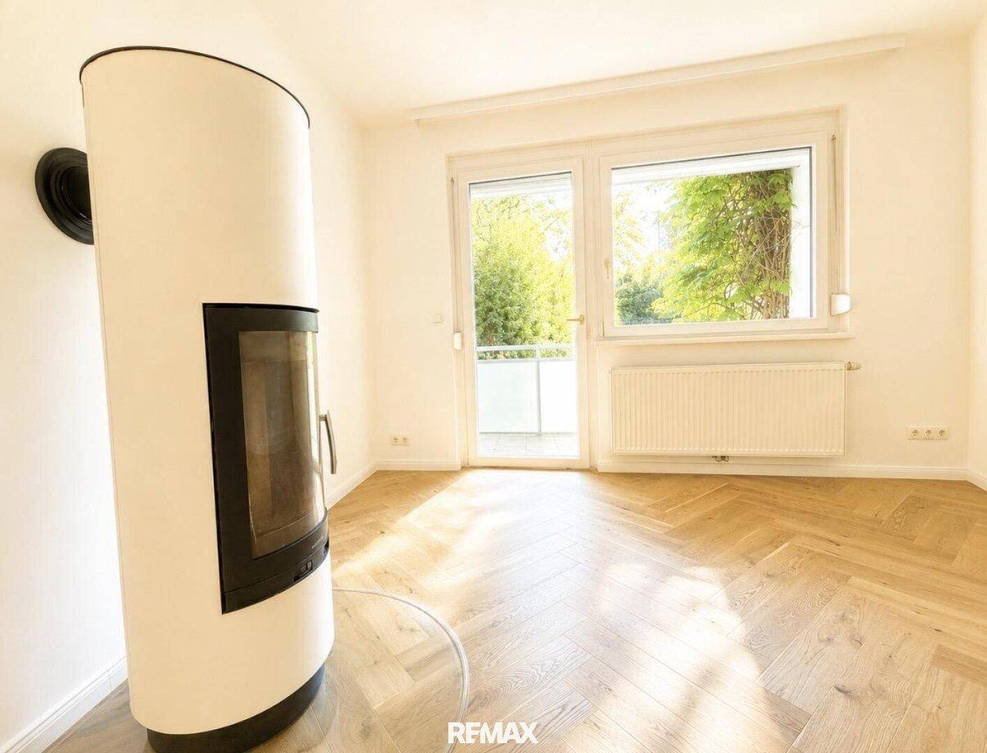 ETW 1180 Wien - Wohnzimmer Kamin
