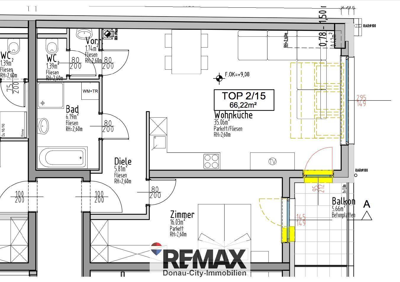 Detaillierter Grundriss einer Wohnung mit Wohnküche, Schlafzimmer, Bad und Balkon.