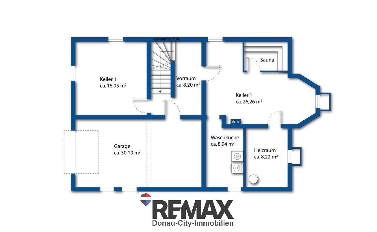 Grundriss des Kellers mit Garage, Waschküche, Heizraum und Sauna.