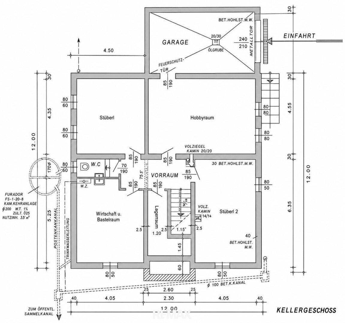 Grundriss des Kellergeschosses mit Hobbyraum, Stüberl und Garage.