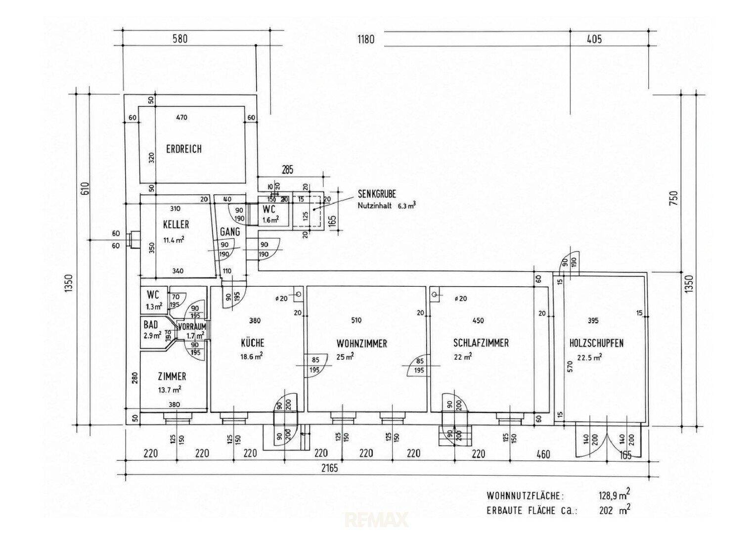 Detaillierter Grundriss mit Raumaufteilung, Abmessungen und Nutzflächenangaben.
