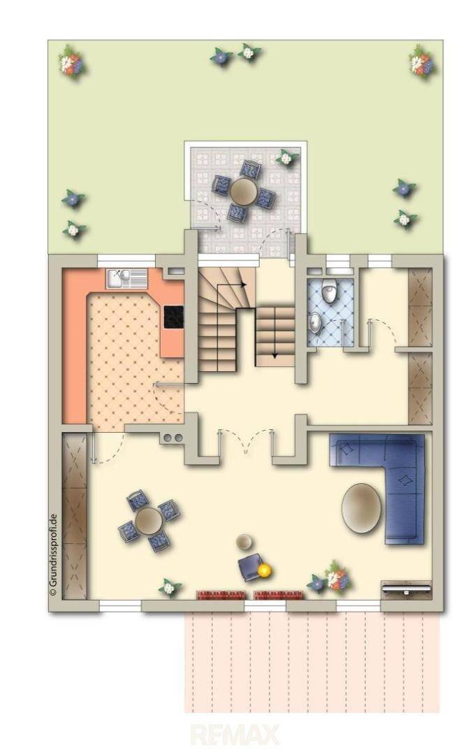 Grundriss des Erdgeschosses mit offenem Wohnbereich, Küche und Zugang zur Terrasse.