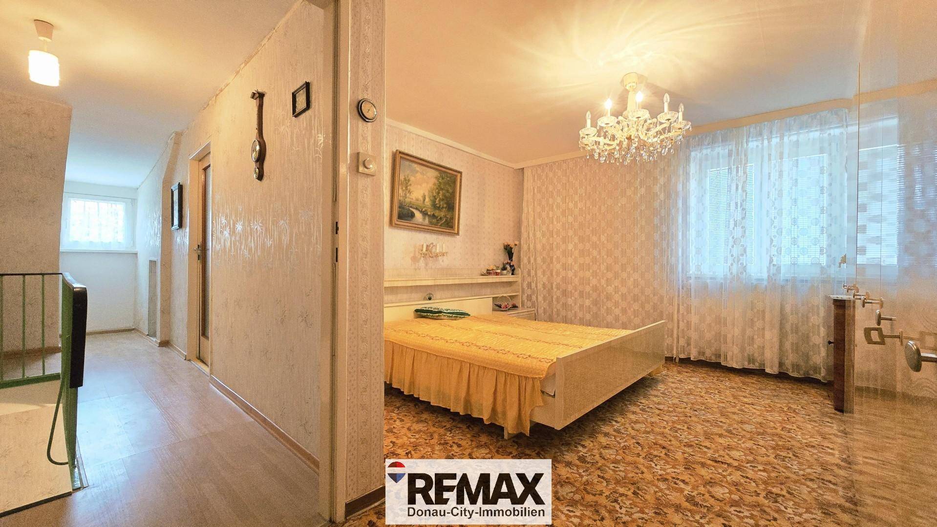 12 Schlafzimmer - OG