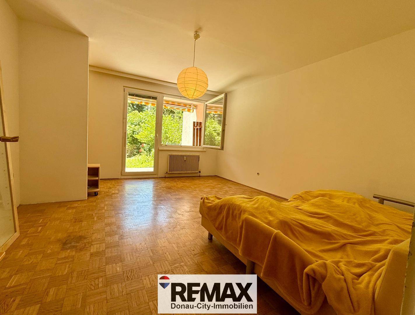 2 Wohnzimmer