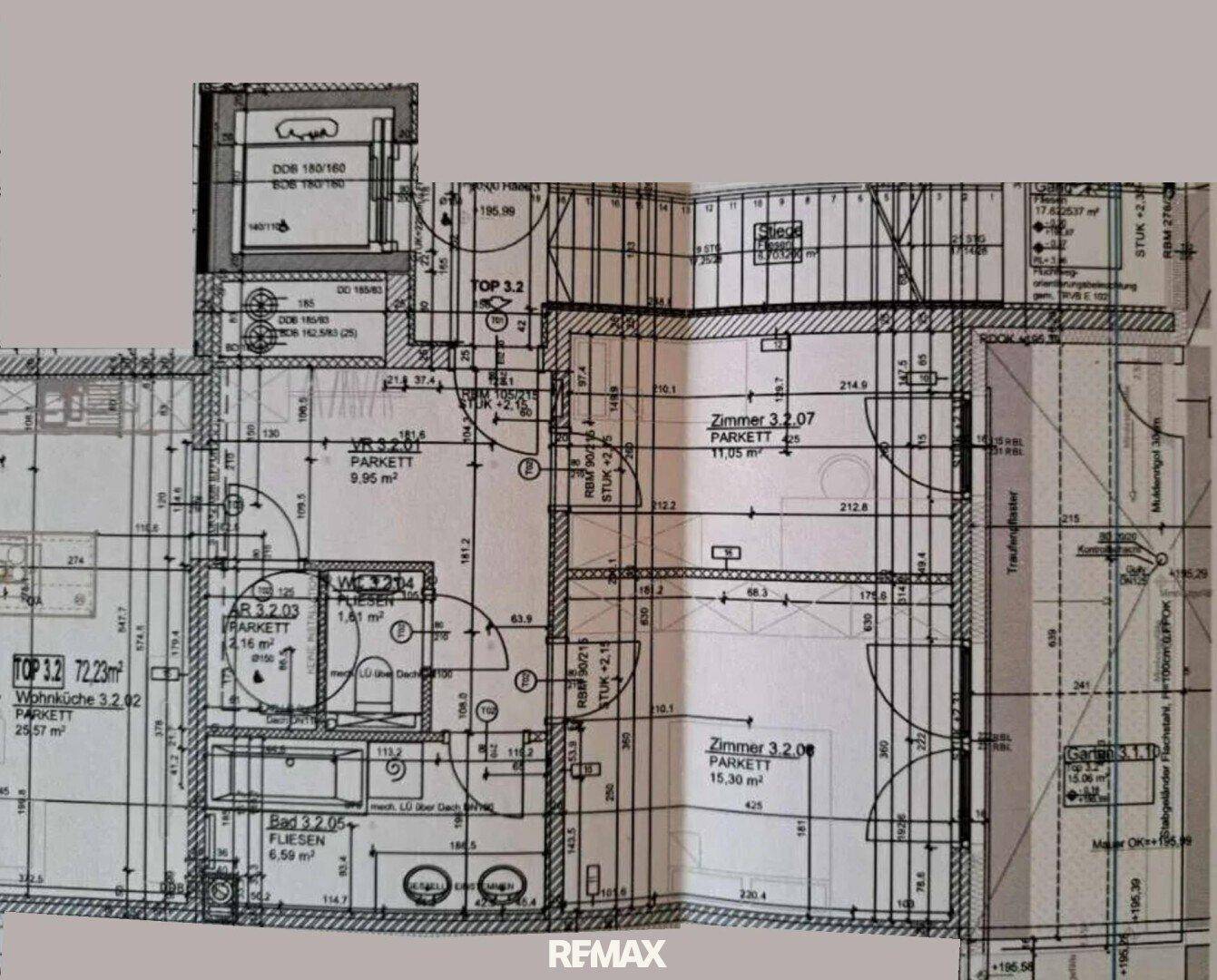 Detaillierter Grundriss mit Raumaufteilung und Flächenangaben für die Wohneinheit.