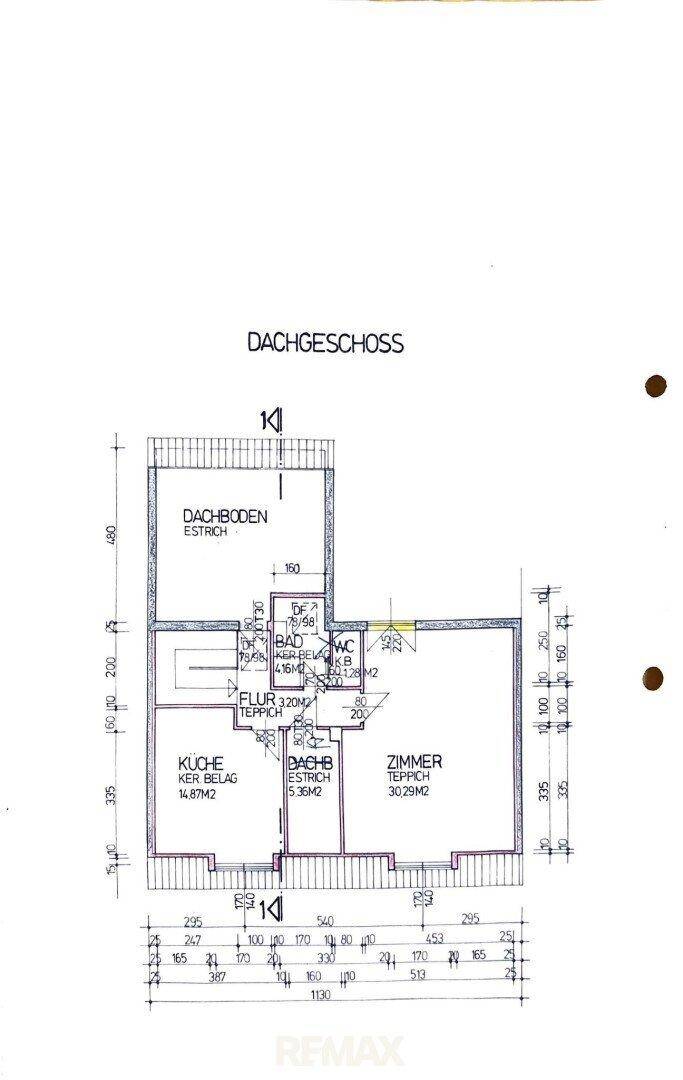 Grundriss des Dachgeschosses mit Küche, Bad und einem weiteren Zimmer.