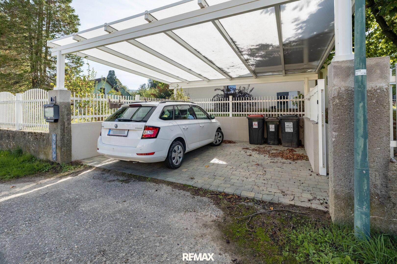 26 Carport