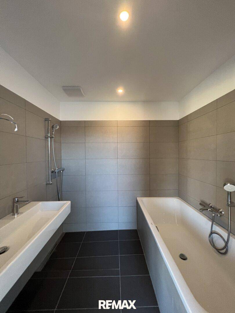 MTW 1230 Wien