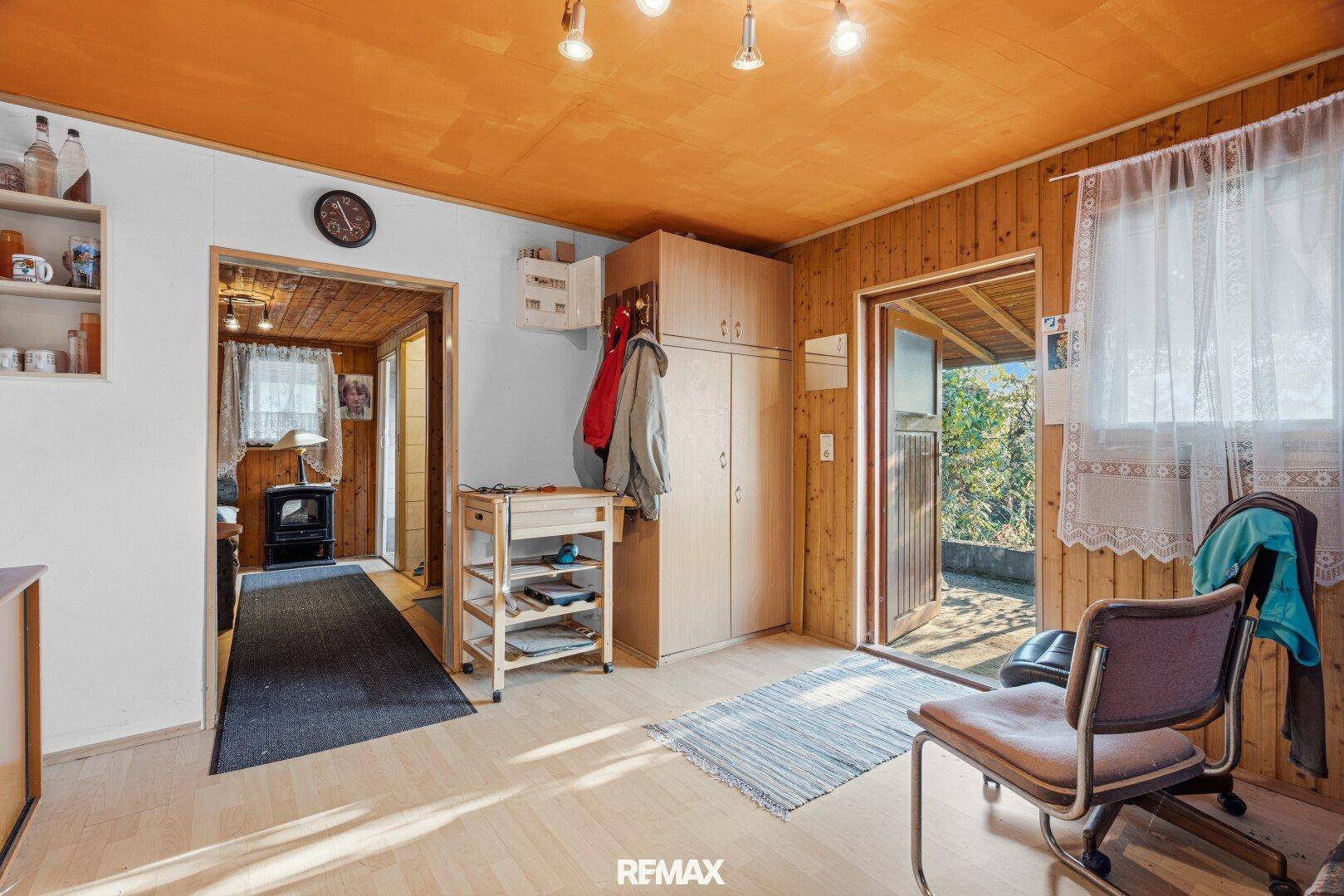 2514 Traiskirchen Gartenhaus 9