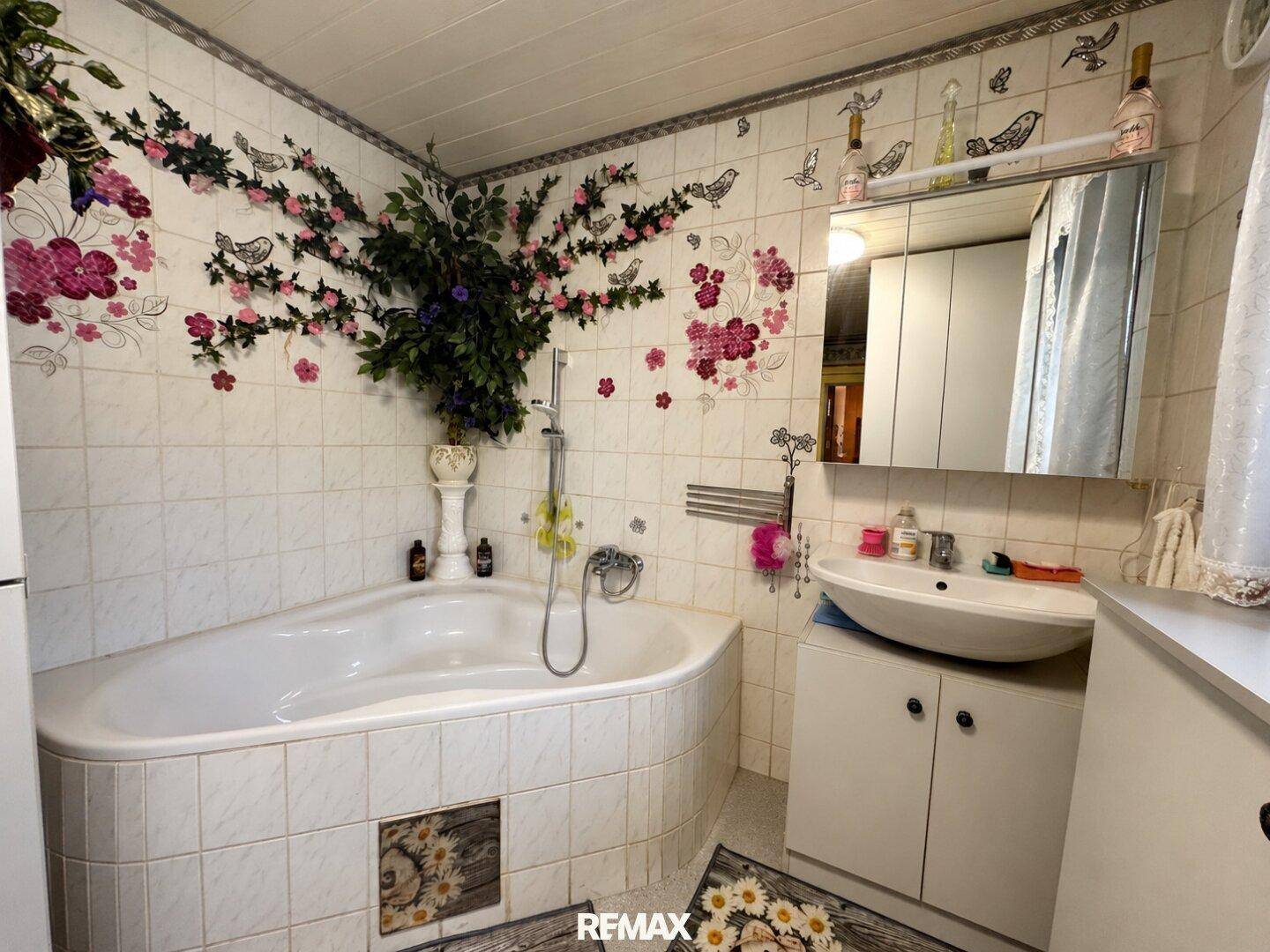 33 Badezimmer 1 - OG
