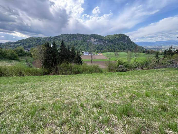 Sonniges Baugrundstück in herrlicher Aussichtlage nahe Klagenfurt - Ansicht 3