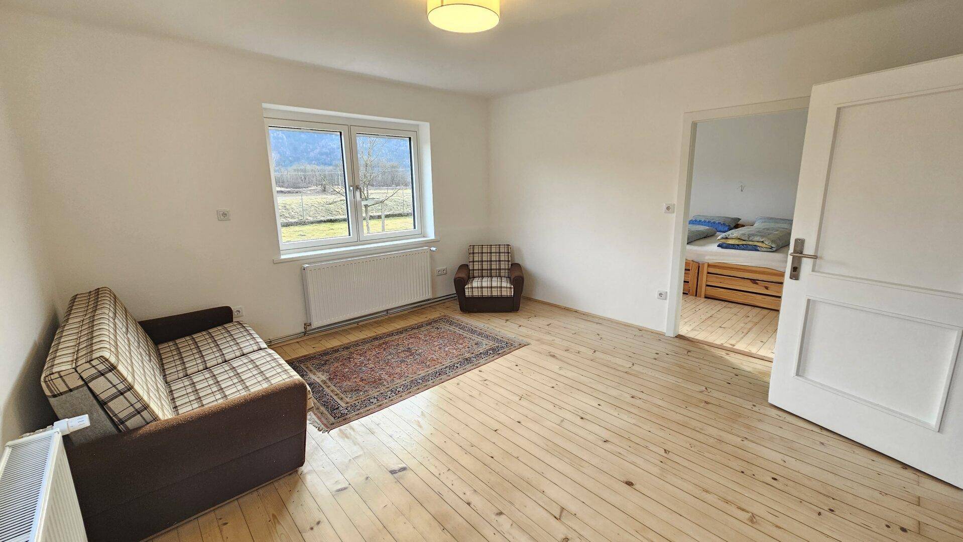 EG - Wohnzimmer - Haus - Molzbichl - mieten