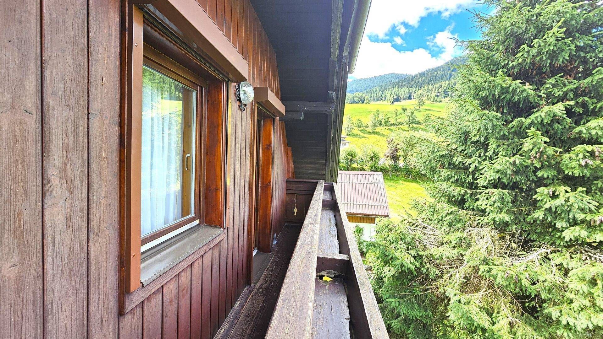 DG - Balkon - Zimmer links - Haus - Bad Kleinkirchheim - kaufen