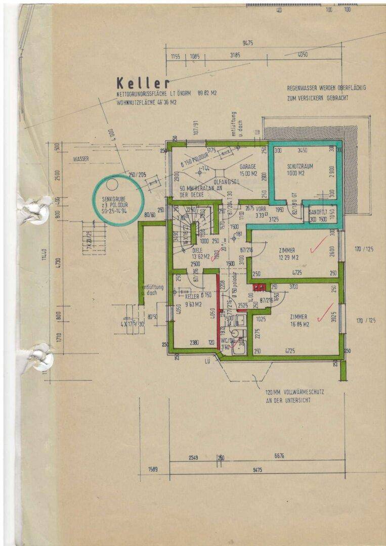 Grundriss des Kellers mit Garage, Abstellräumen und weiteren Zimmern.