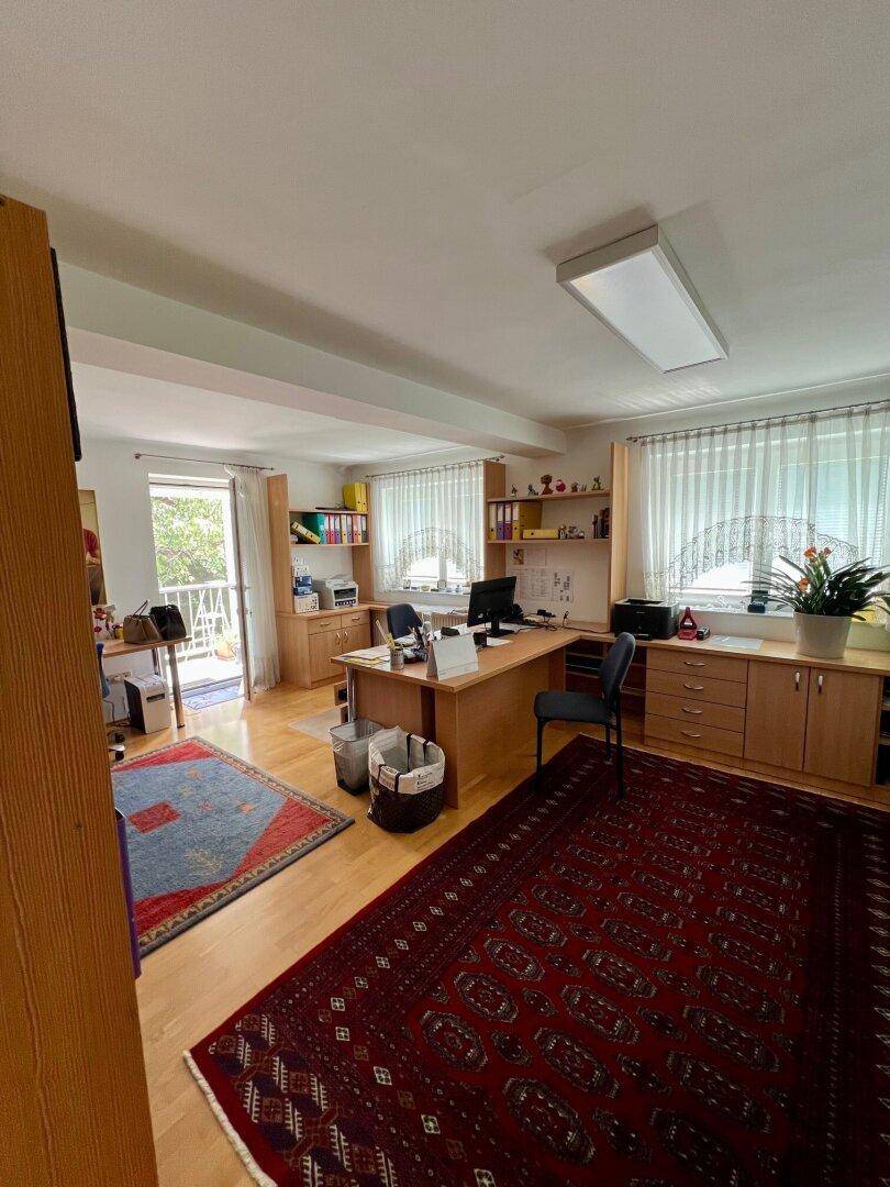 Krumpendorf - Gepflegtes Einfamilienhaus mit Einliegerwohnung - Mehr
